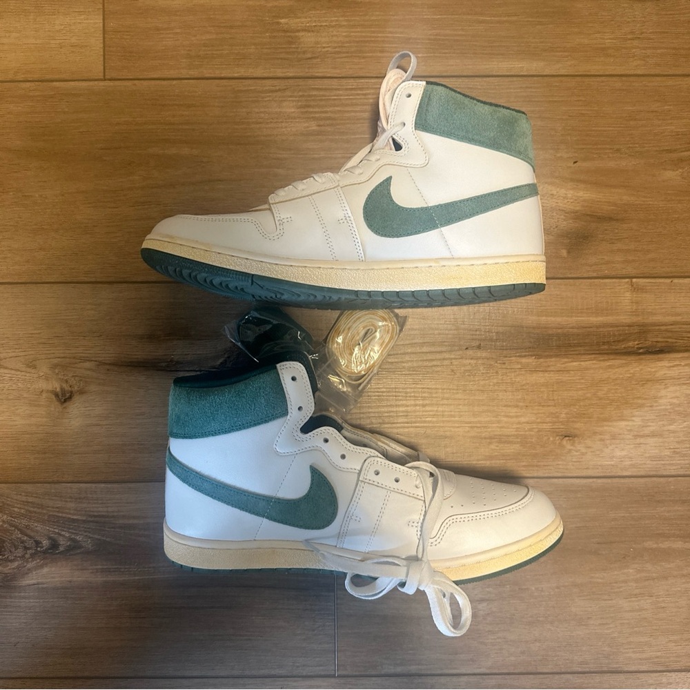 Jordan A Ma Maniere Air Ship Green